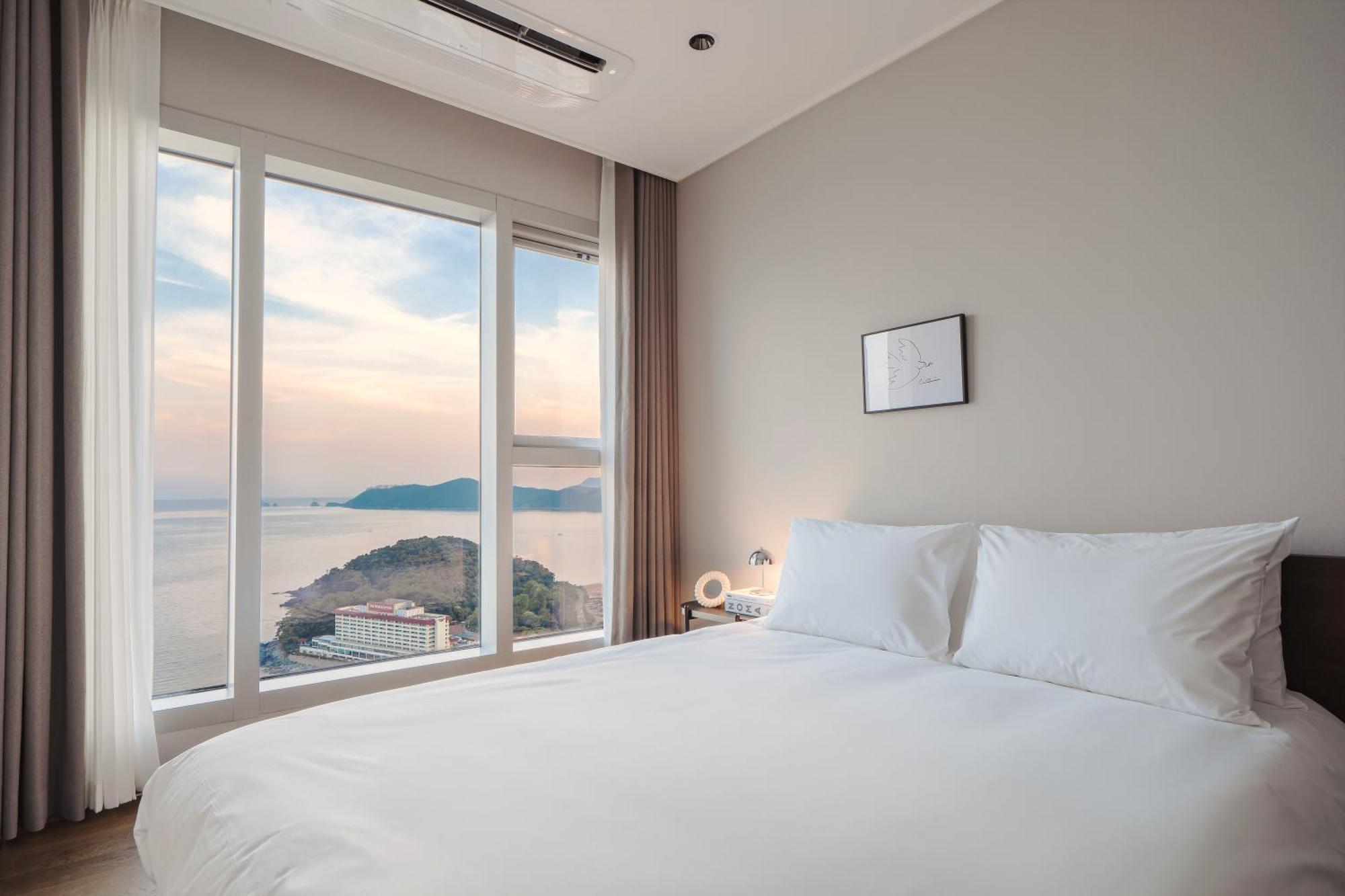 Le Collective Haeundae Paragraf Busan Exterior photo